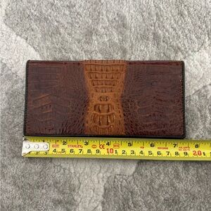 Elegant Brown Crocodile Leather Wallet